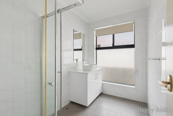 Listing image for 48 West End Parade, CANNING VALE  WA  6155