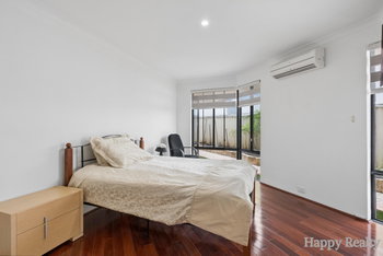 Listing image for 16 Jubaea Court, CANNING VALE  WA  6155