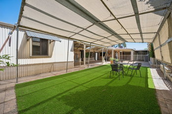 Listing image for 8 Majestic Court, THORNLIE  WA  6108