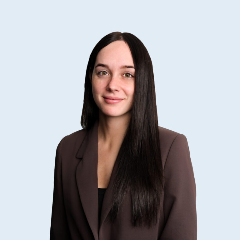 Profile image of Zoe McKinnon