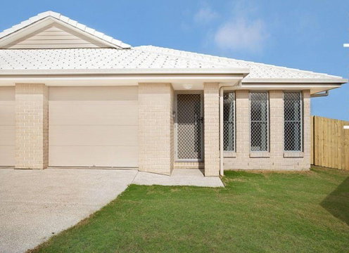 2/5 Sirocco St, Griffin