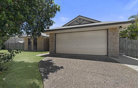 12 Zoe Place, Deception Bay