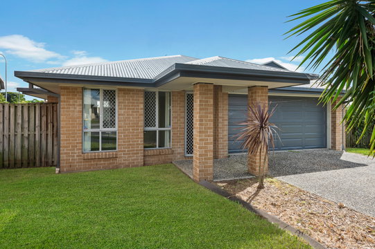 18 Cyan Ct, Morayfield