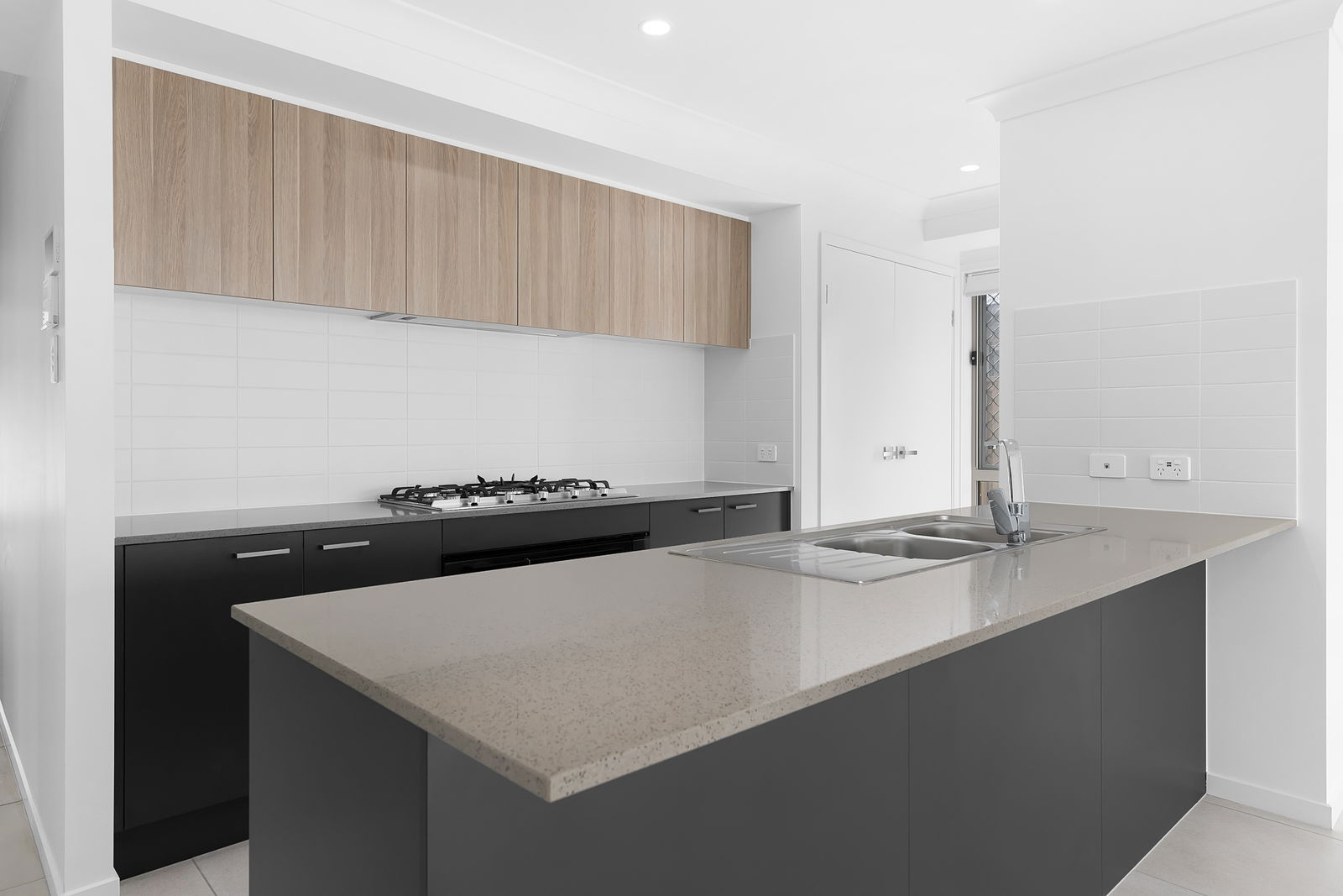 Listing image for 34 Honey St, Redbank Plains  QLD  4301