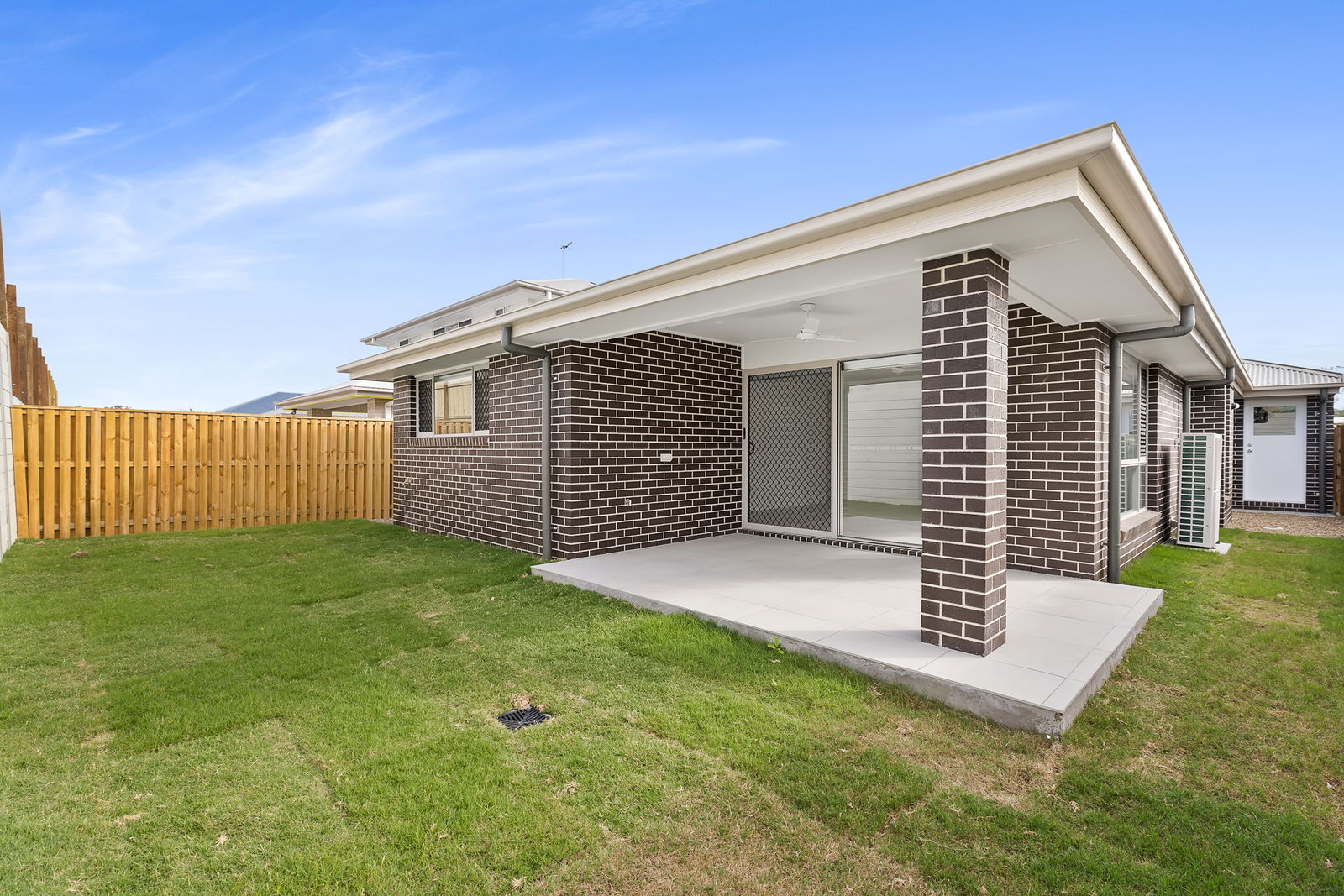 Listing image for 34 Honey St, Redbank Plains  QLD  4301