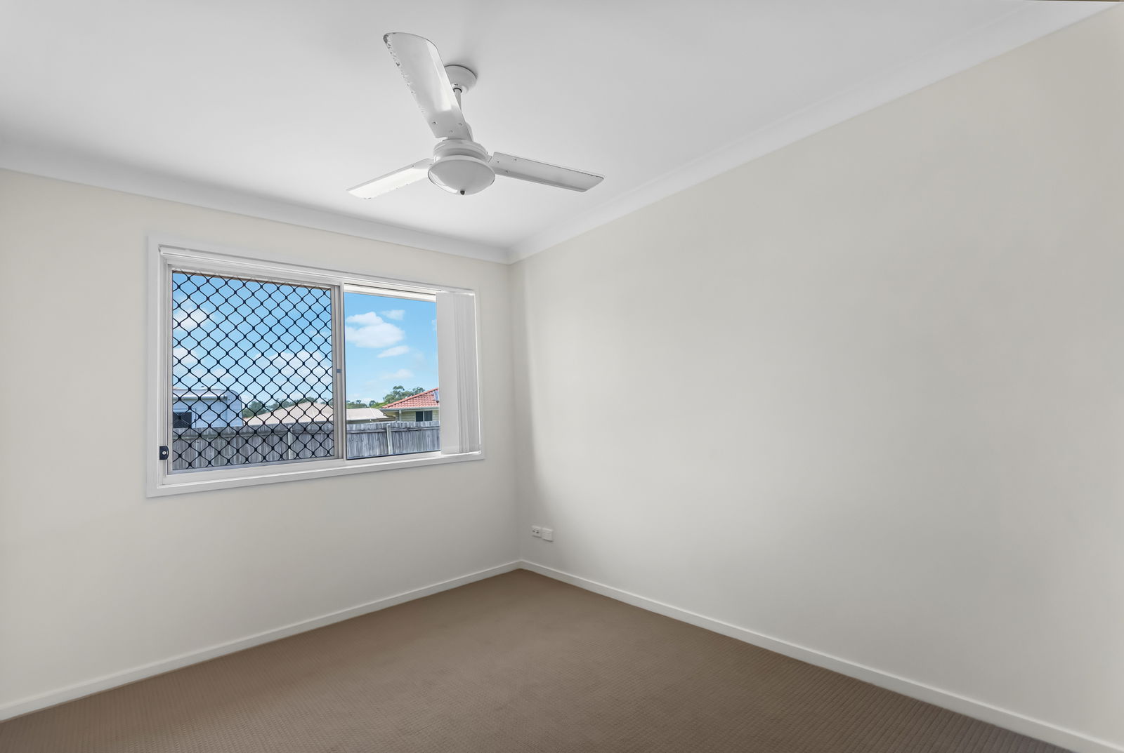 Listing image for 31 Renmark Cr, Caboolture South  QLD  4510