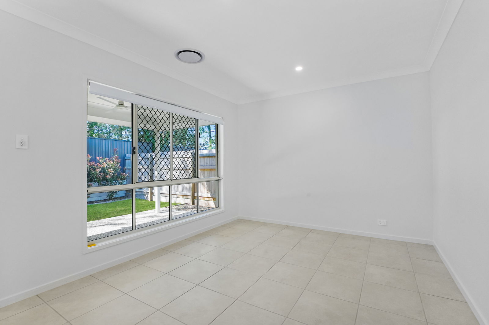 Listing image for 8 Bloomfield St, Pallara  QLD  4110