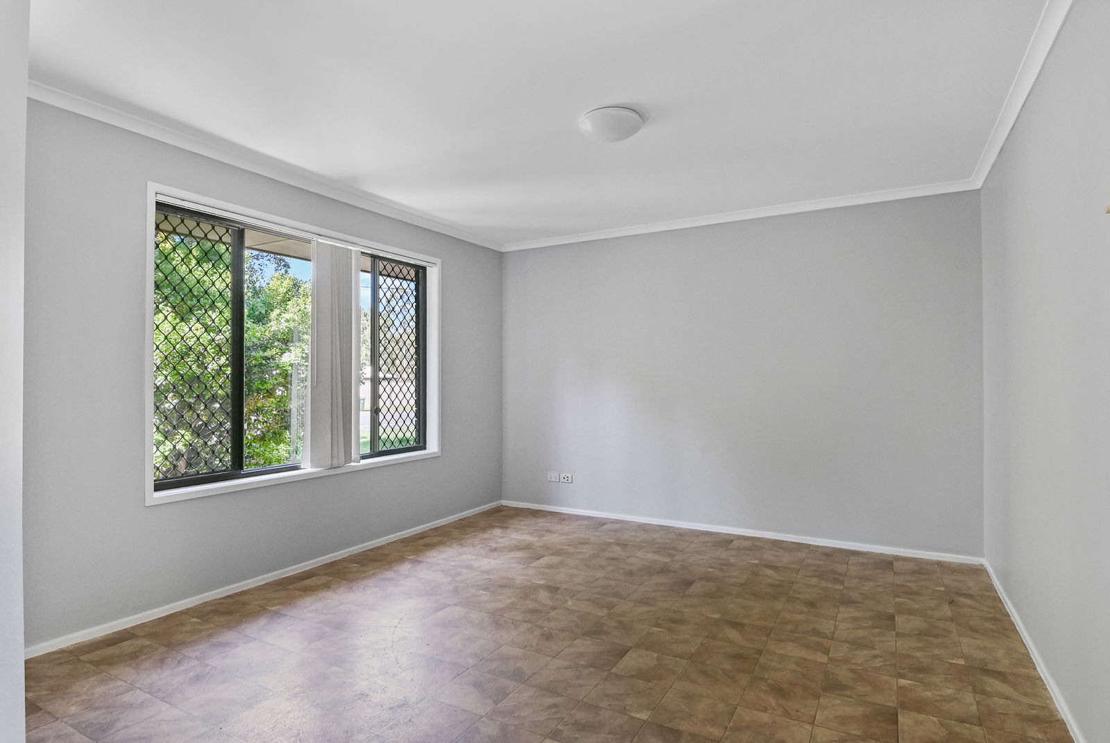 Listing image for 64 Cross St, Deception Bay  QLD  4508