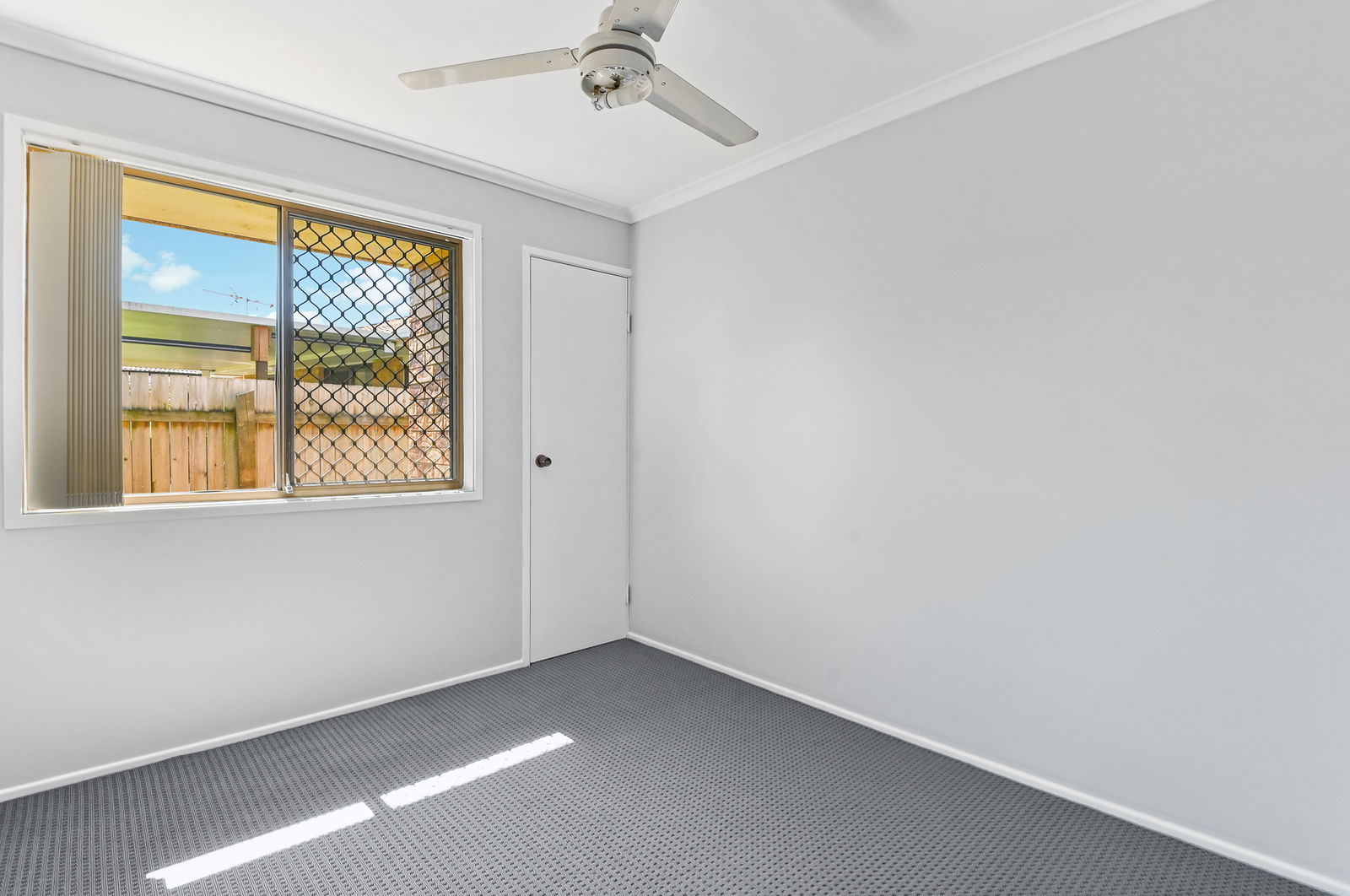Listing image for 64 Cross St, Deception Bay  QLD  4508