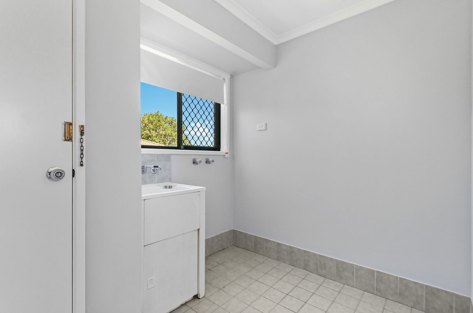 Listing image for 64 Cross St, Deception Bay  QLD  4508