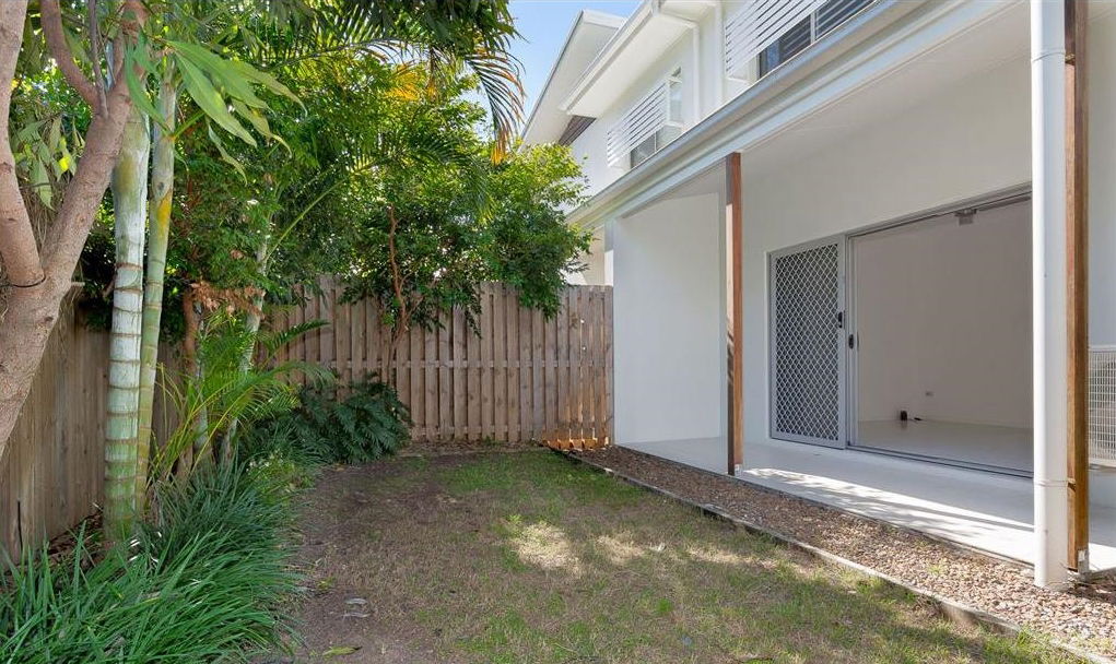 Listing image for 2/27 Tilley Street, Redcliffe  QLD  4020