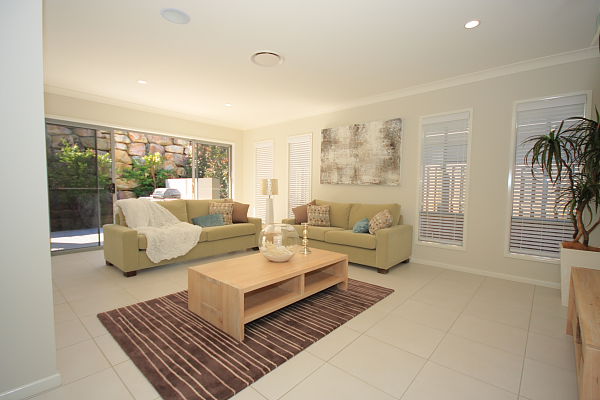 Listing image for 17 Holly Cres, Griffin  QLD  4503