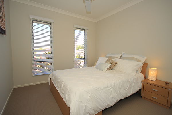Listing image for 17 Holly Cres, Griffin  QLD  4503