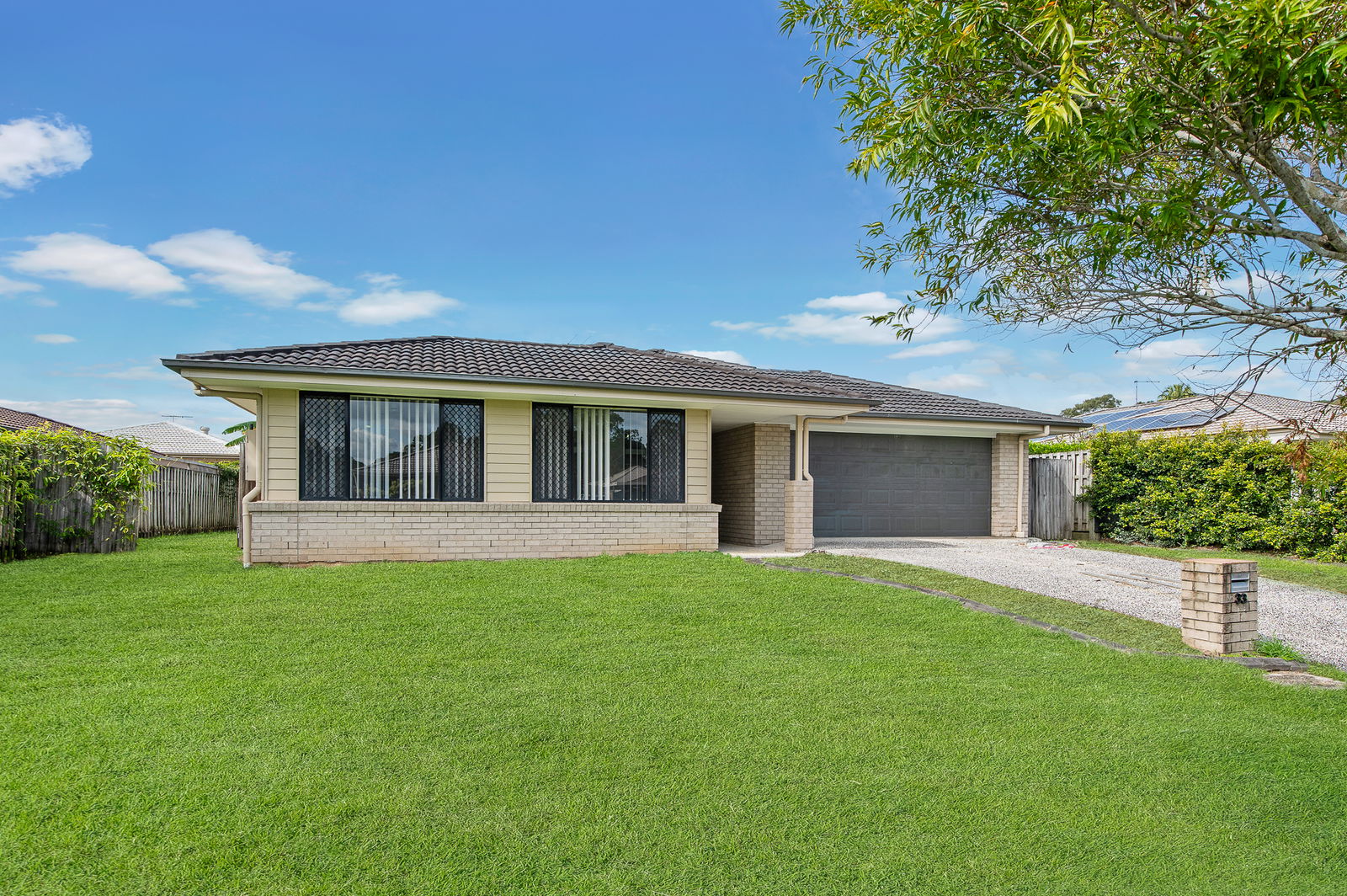 Listing image for 33 Clementine St, Bellmere  QLD  4510