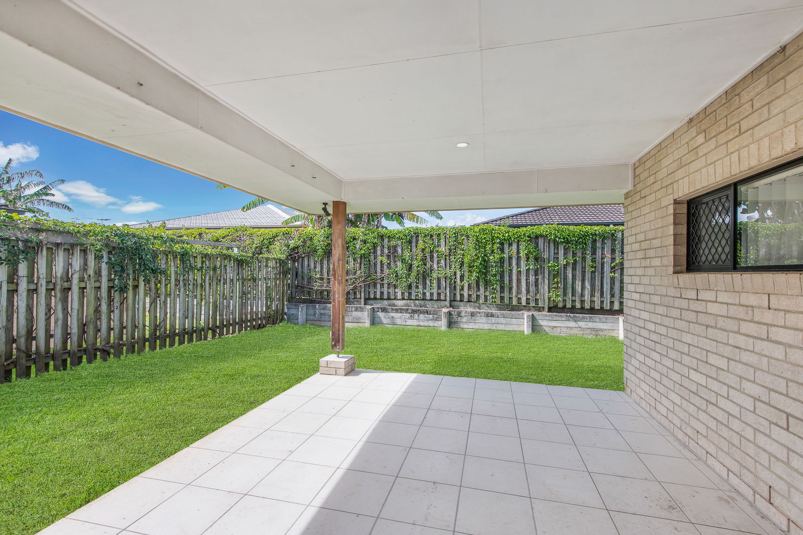 Listing image for 33 Clementine St, Bellmere  QLD  4510
