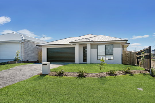 18 Orbit Street, Flagstone