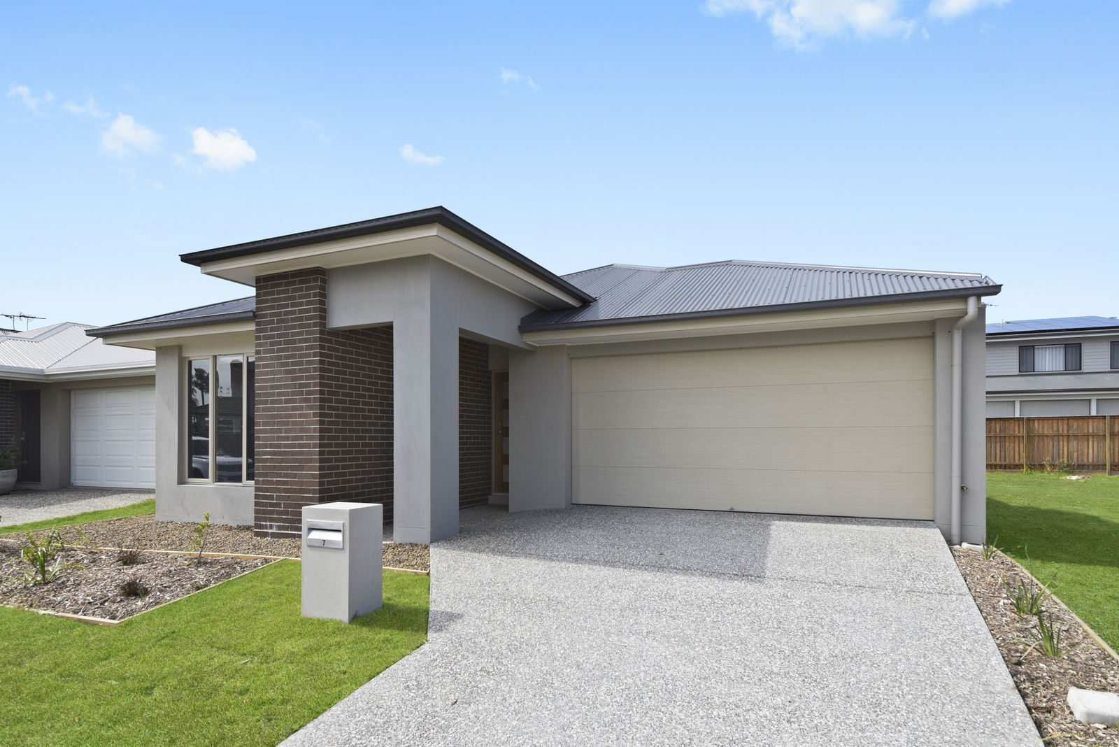 Listing image for 7 Tiffany St, Newport  QLD  4020