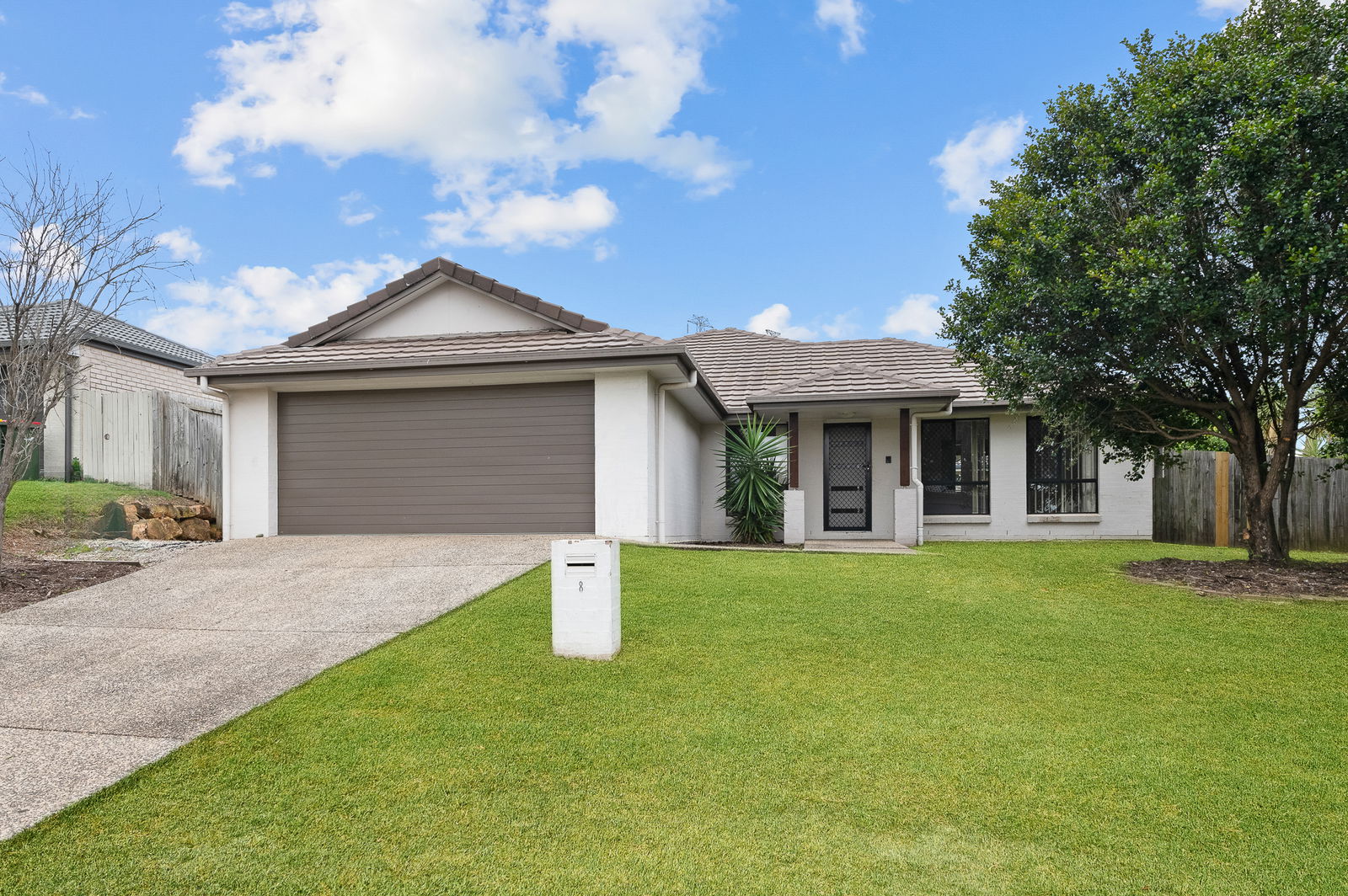 Listing image for 8 Grevillia Ct, Griffin  QLD  4503
