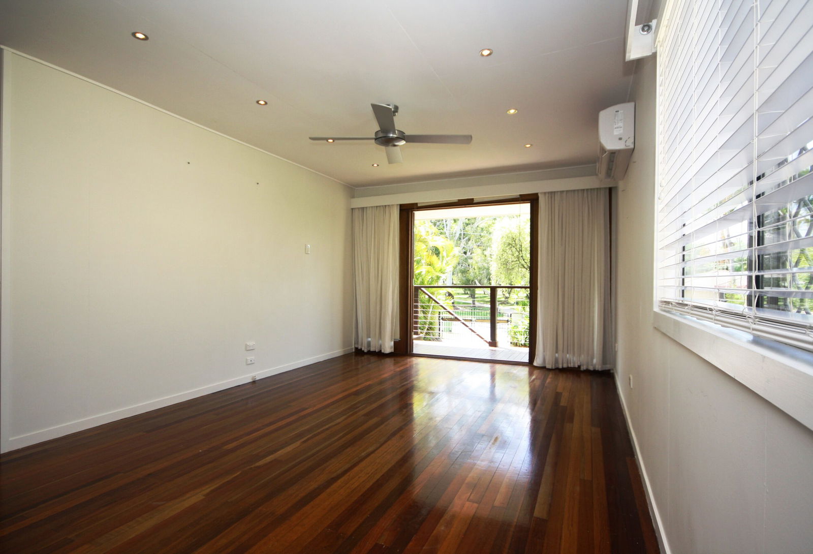 Listing image for 51 Pikett Street, Clontarf  QLD  4019