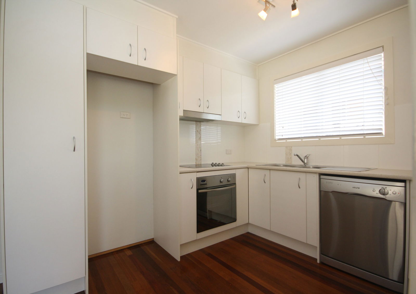 Listing image for 51 Pikett Street, Clontarf  QLD  4019
