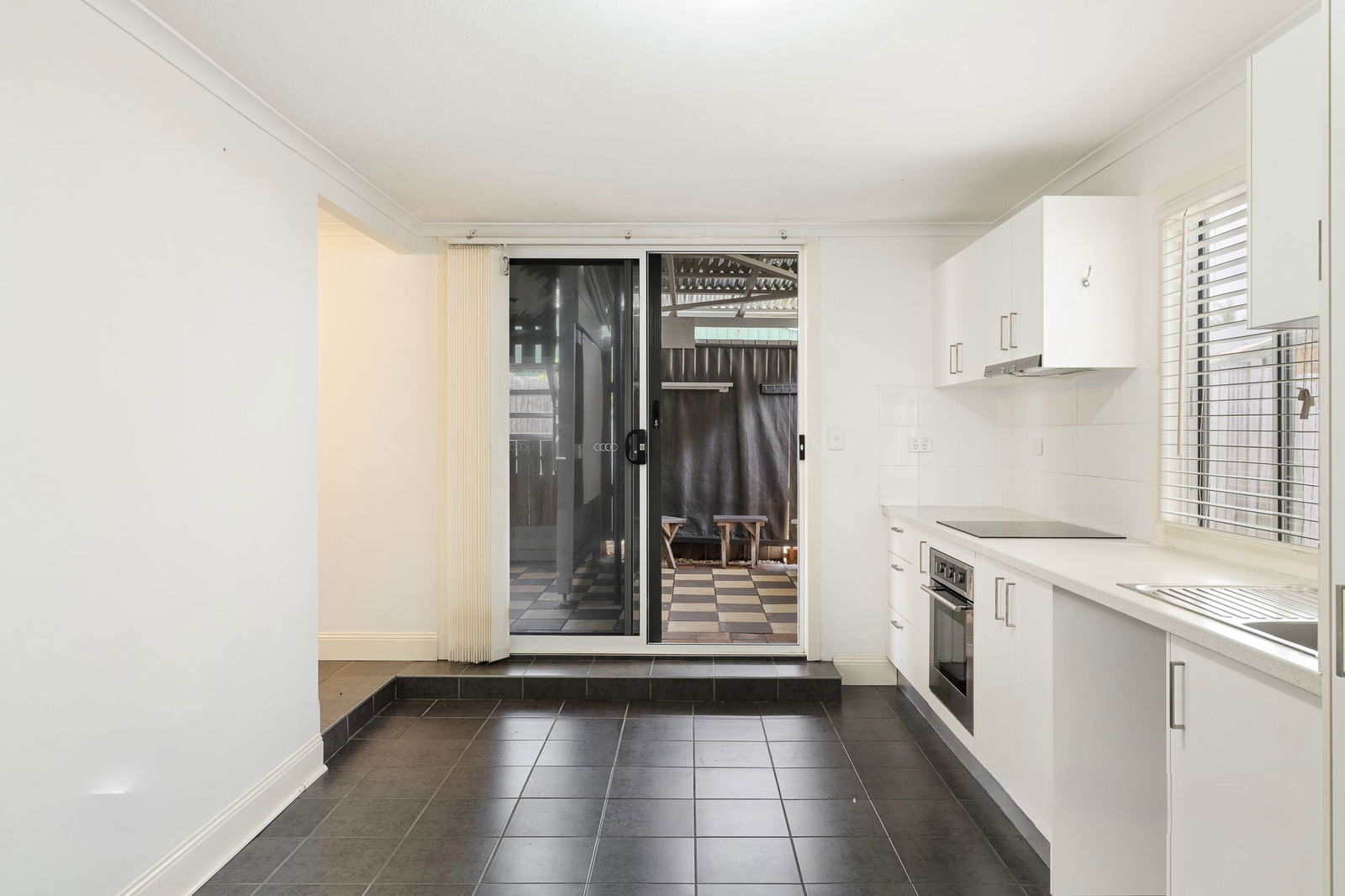 Listing image for 2/35 Knights Terrace, Margate  QLD  4019