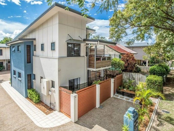 Listing image for 2/14 Grant Street, Redcliffe  QLD  4020