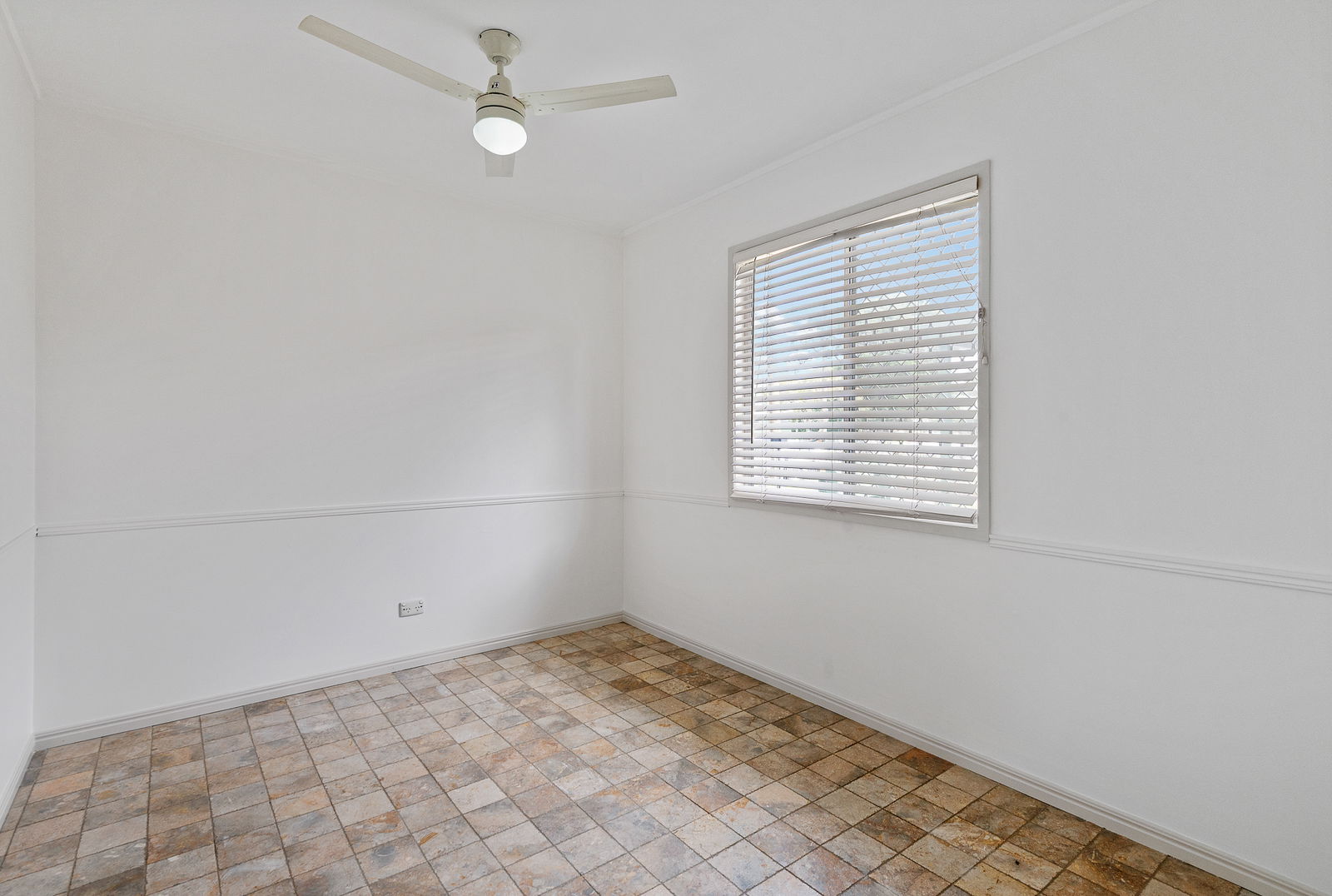 Listing image for 119 Maine Terrace, Deception Bay  QLD  4508