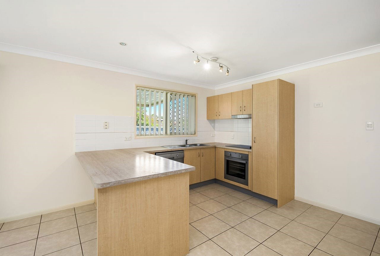 Listing image for 18 Leichhardt Av, Rothwell  QLD  4022