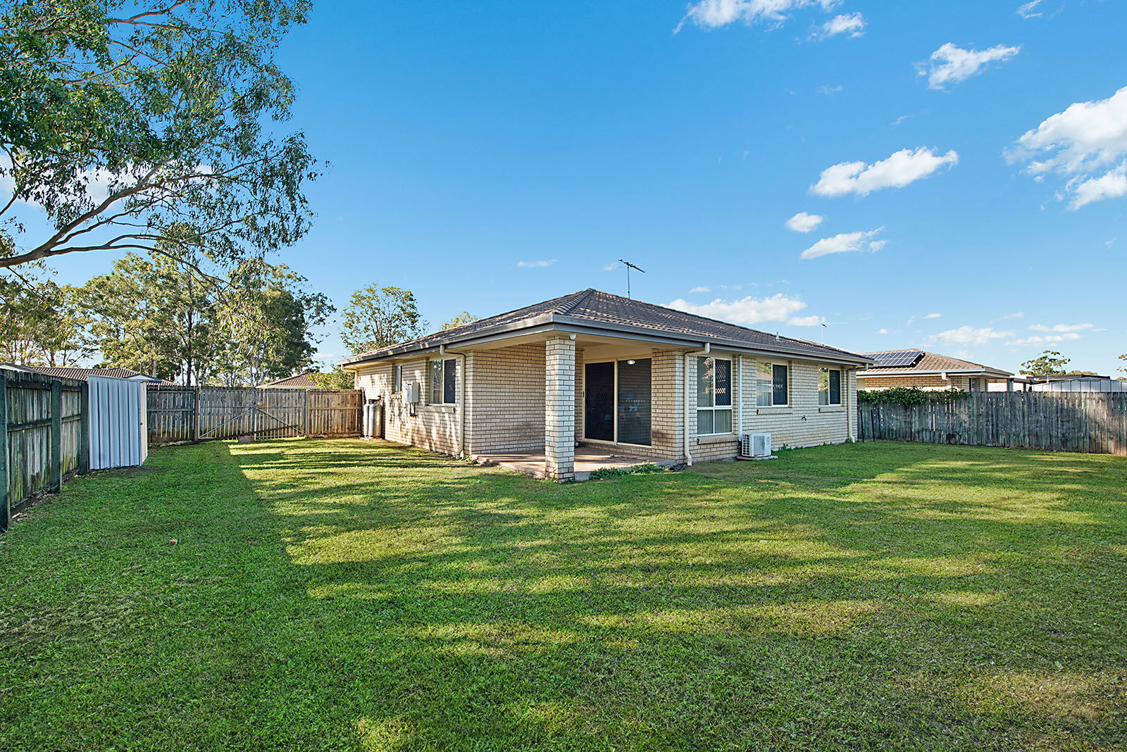 Listing image for 14 Renmark Cr, Caboolture South  QLD  4510
