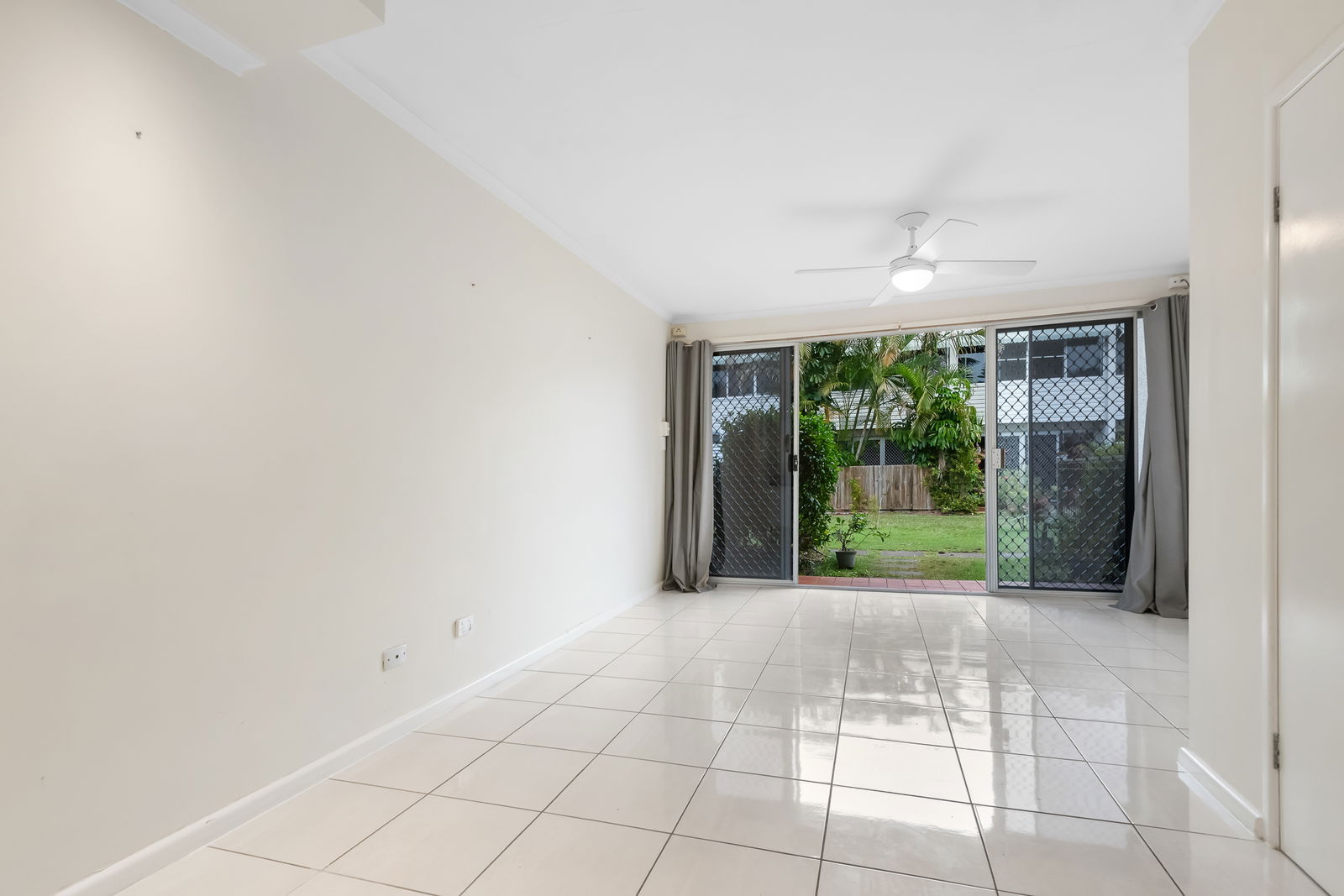Listing image for 5/2A Moffat Street, Scarborough  QLD  4020