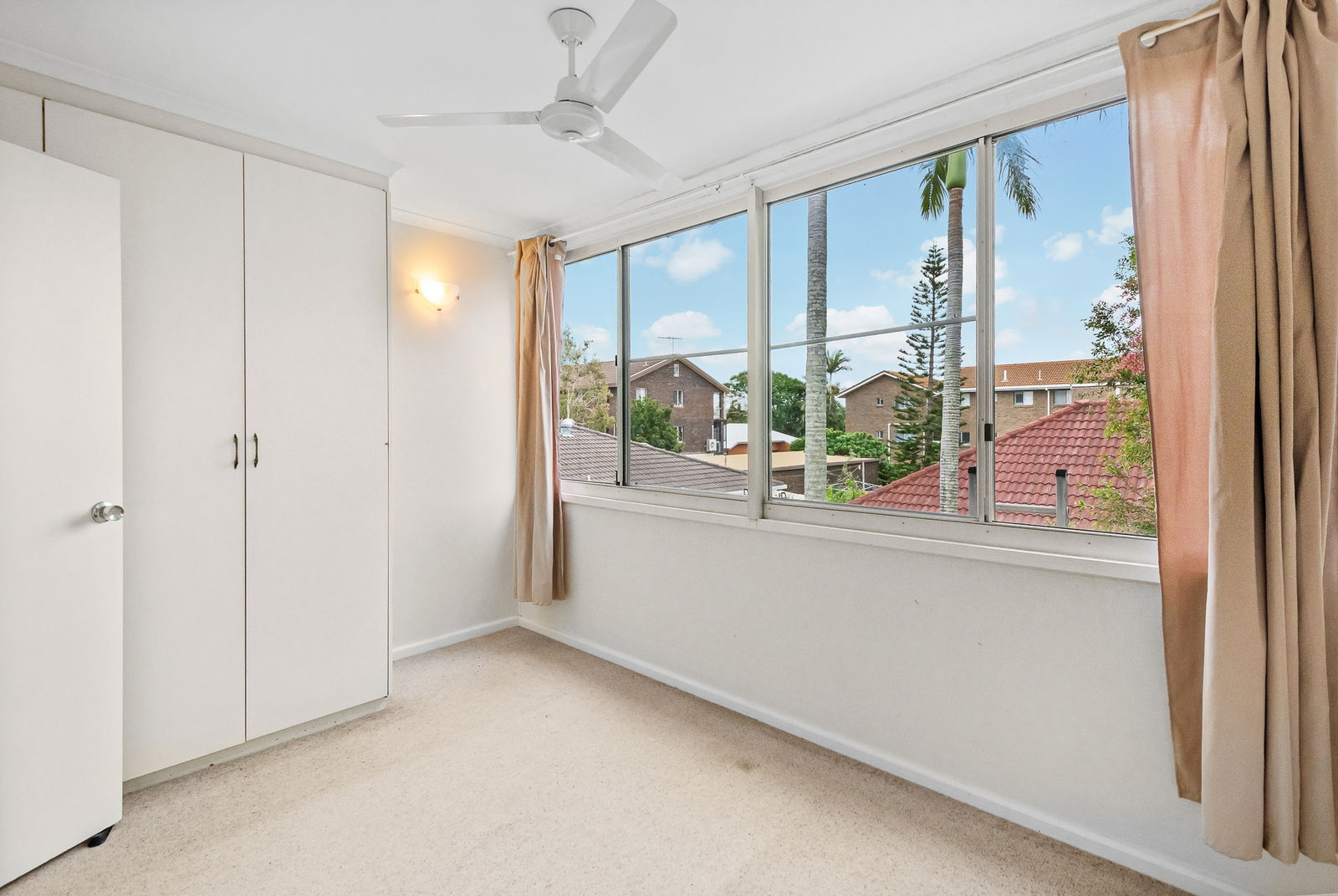 Listing image for 5/2A Moffat Street, Scarborough  QLD  4020
