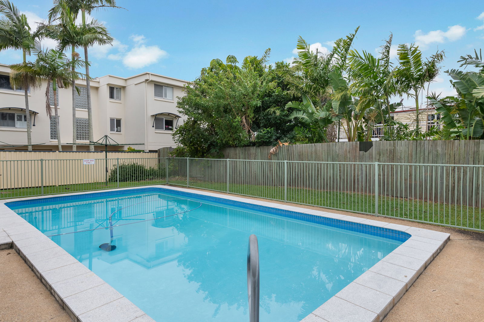 Listing image for 5/2A Moffat Street, Scarborough  QLD  4020