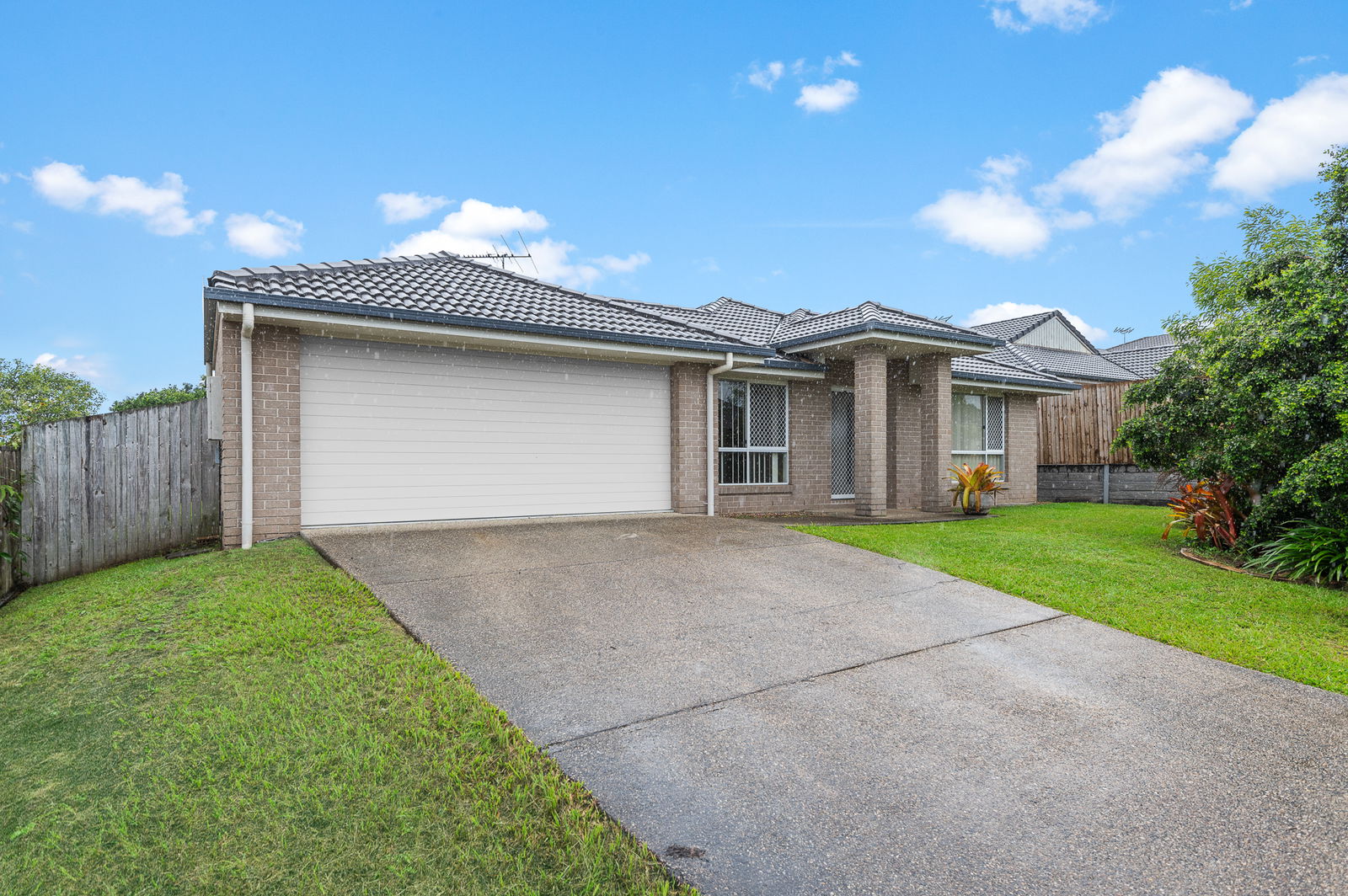 Listing image for 5 Grevillia Ct, Griffin  QLD  4503