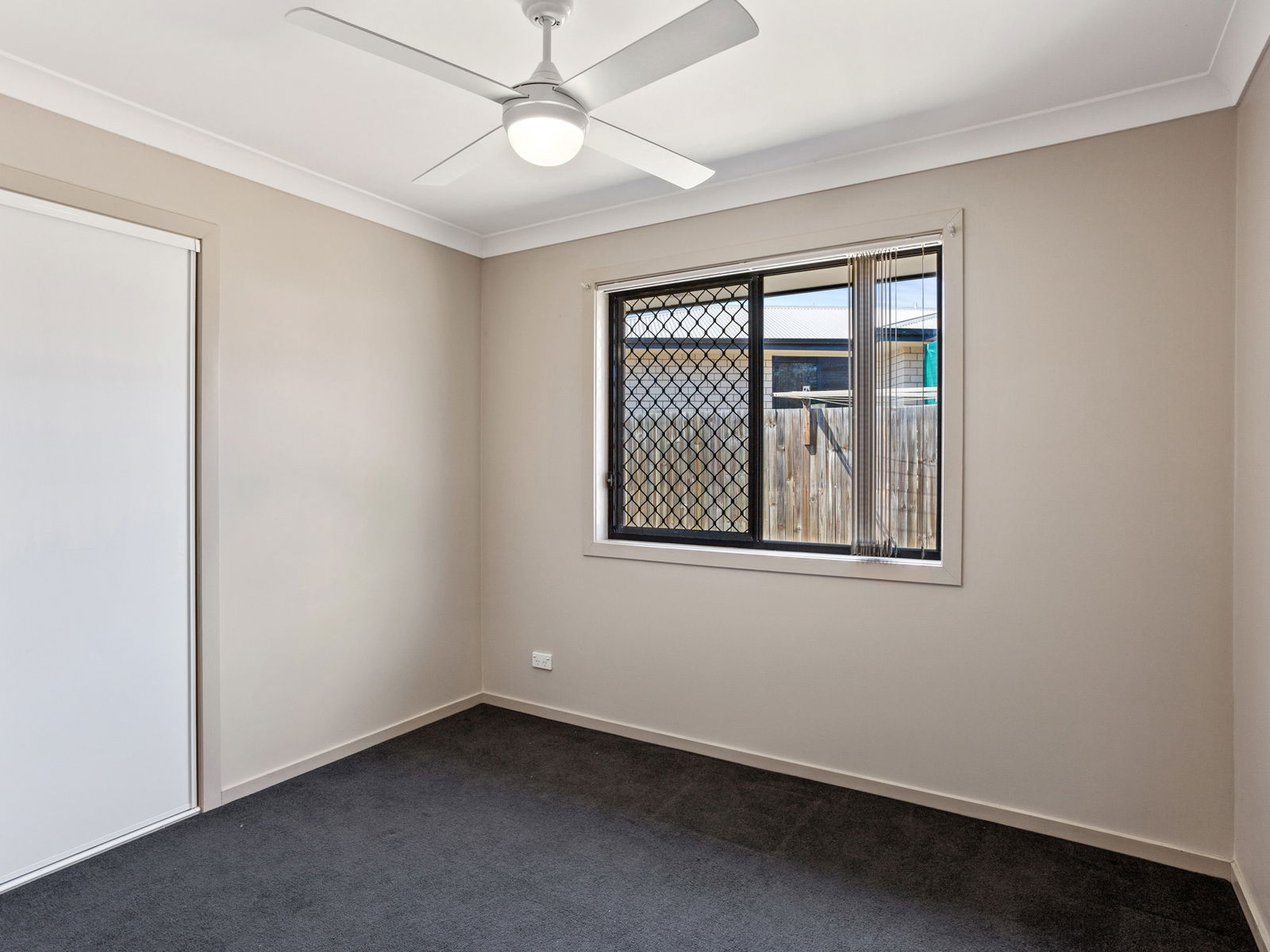 Listing image for 1/8 Innes Cres, Bundamba  QLD  4304