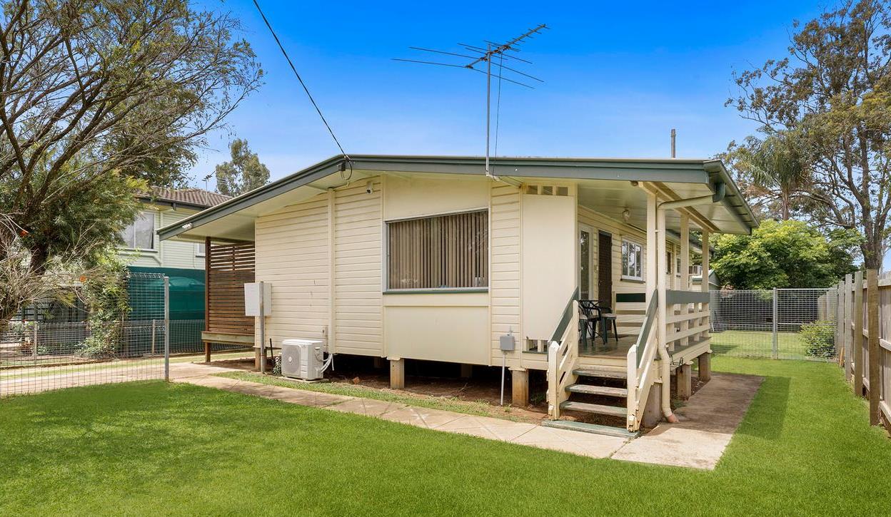 Listing image for 32 Kent Street, Kallangur  QLD  4503