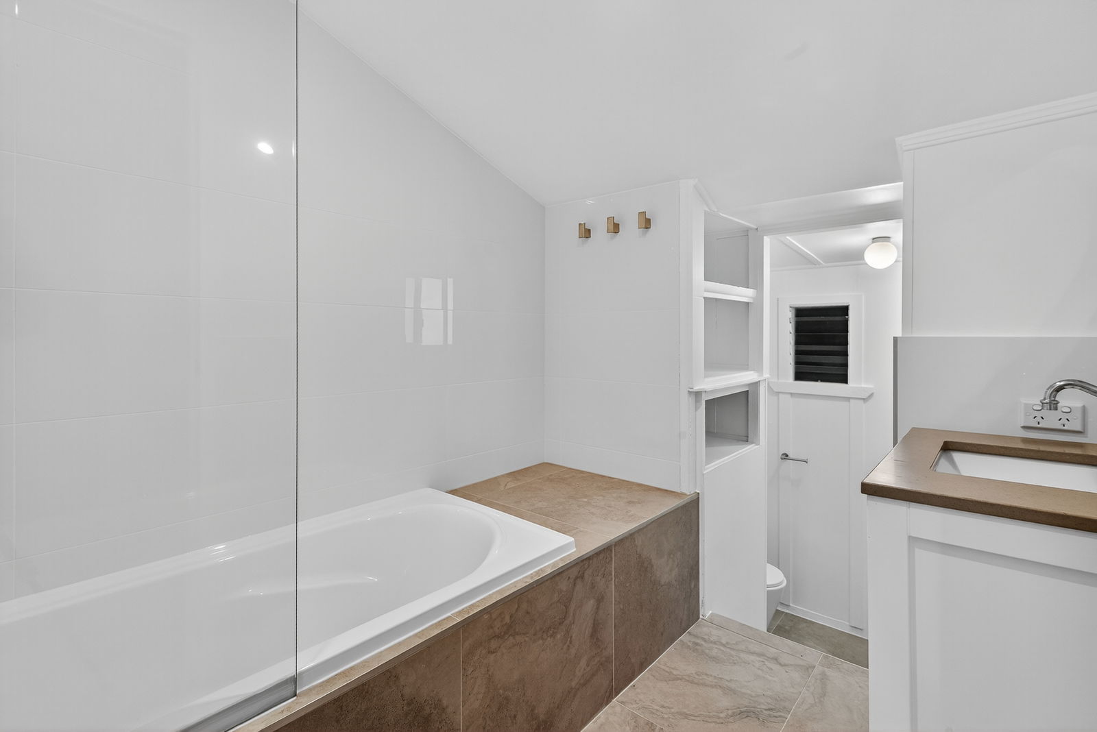 Listing image for 20 Donald Street, Woody Point  Qld  4019