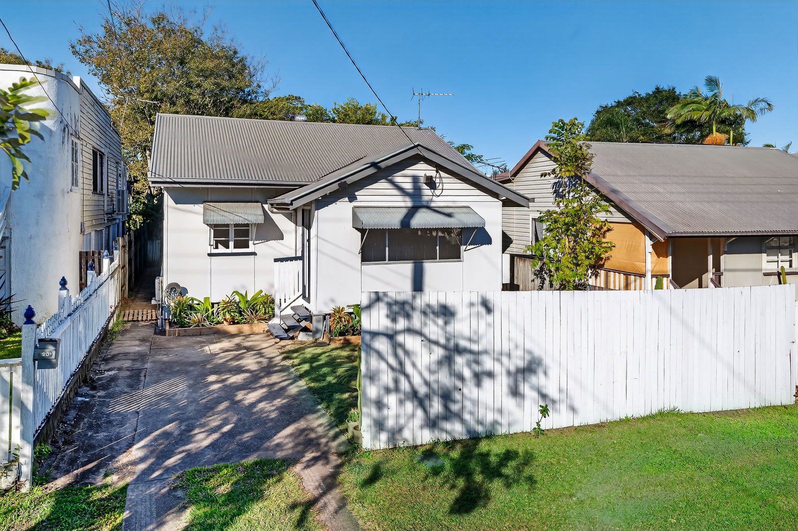 Listing image for 20 Donald Street, Woody Point  Qld  4019