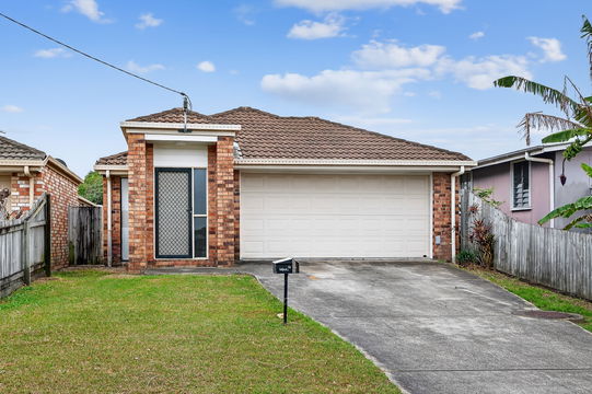 79 Maine Tce, Deception Bay