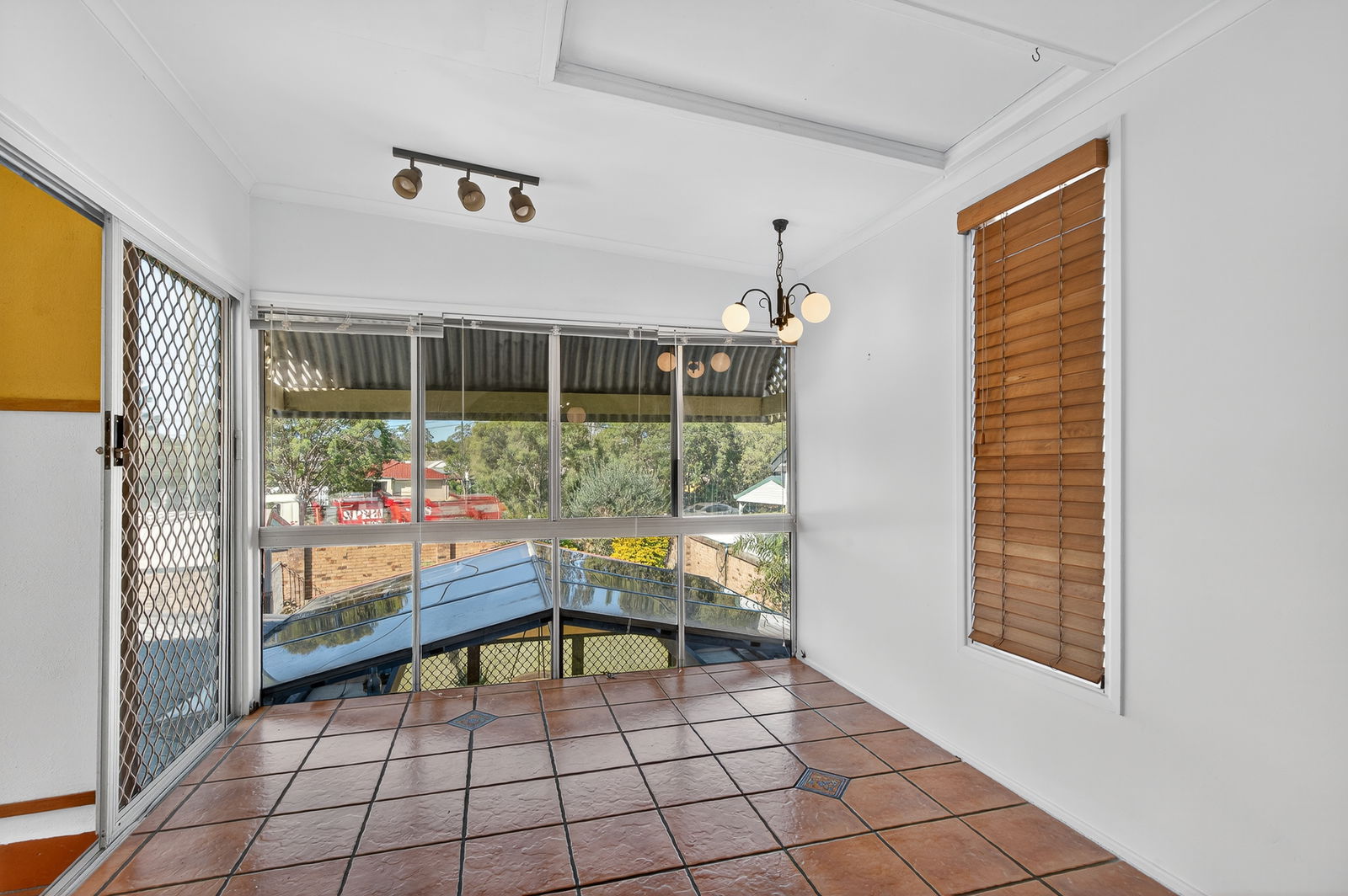 Listing image for 4 Gertrude Street, Boondall  Qld  4034