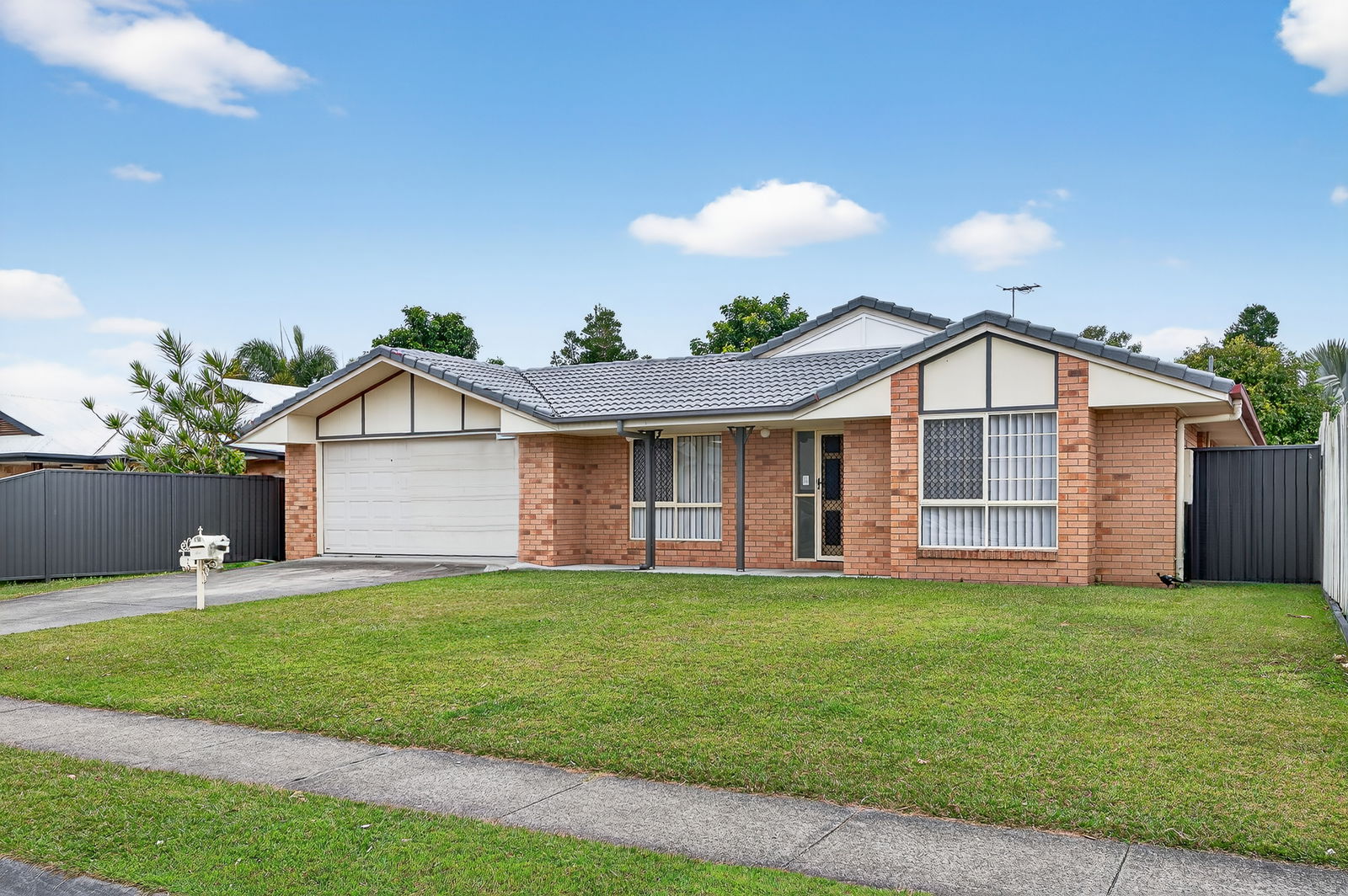 Listing image for 22 Dysart St, Rothwell  QLD  4022