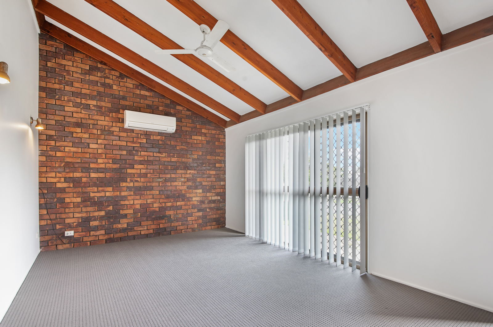 Listing image for 27 Lanham Rd, Deception Bay  QLD  4508