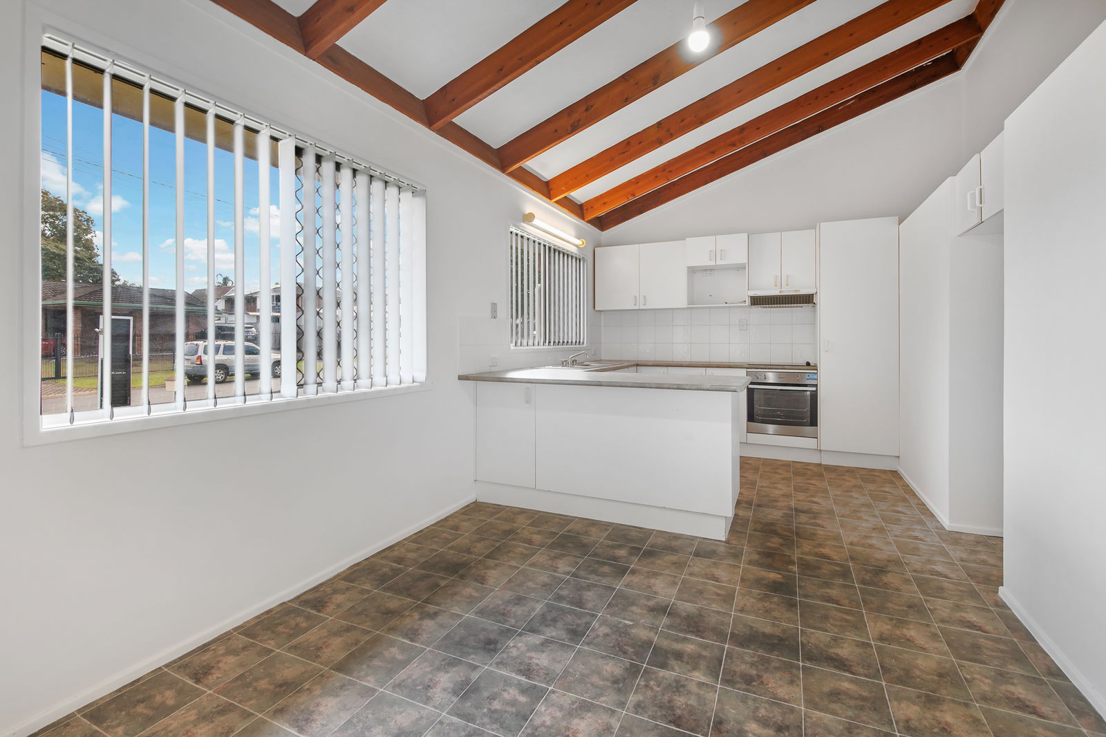 Listing image for 27 Lanham Rd, Deception Bay  QLD  4508