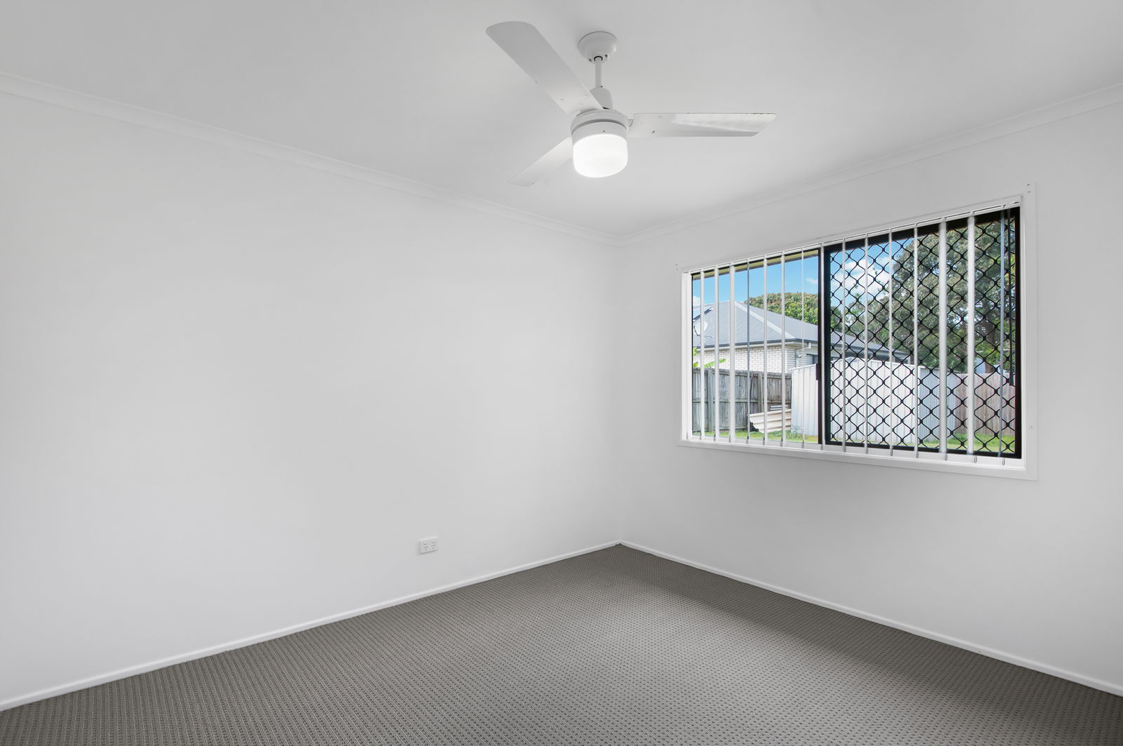 Listing image for 27 Lanham Rd, Deception Bay  QLD  4508