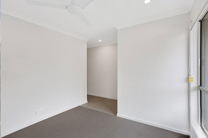 Listing image for 1 Baronet Pl, Pallara  QLD  4110