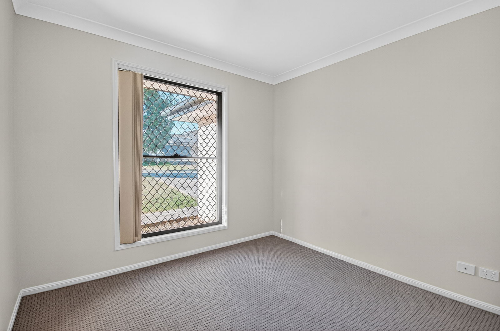 Listing image for 4 Leggett St, Morayfield  QLD  4506