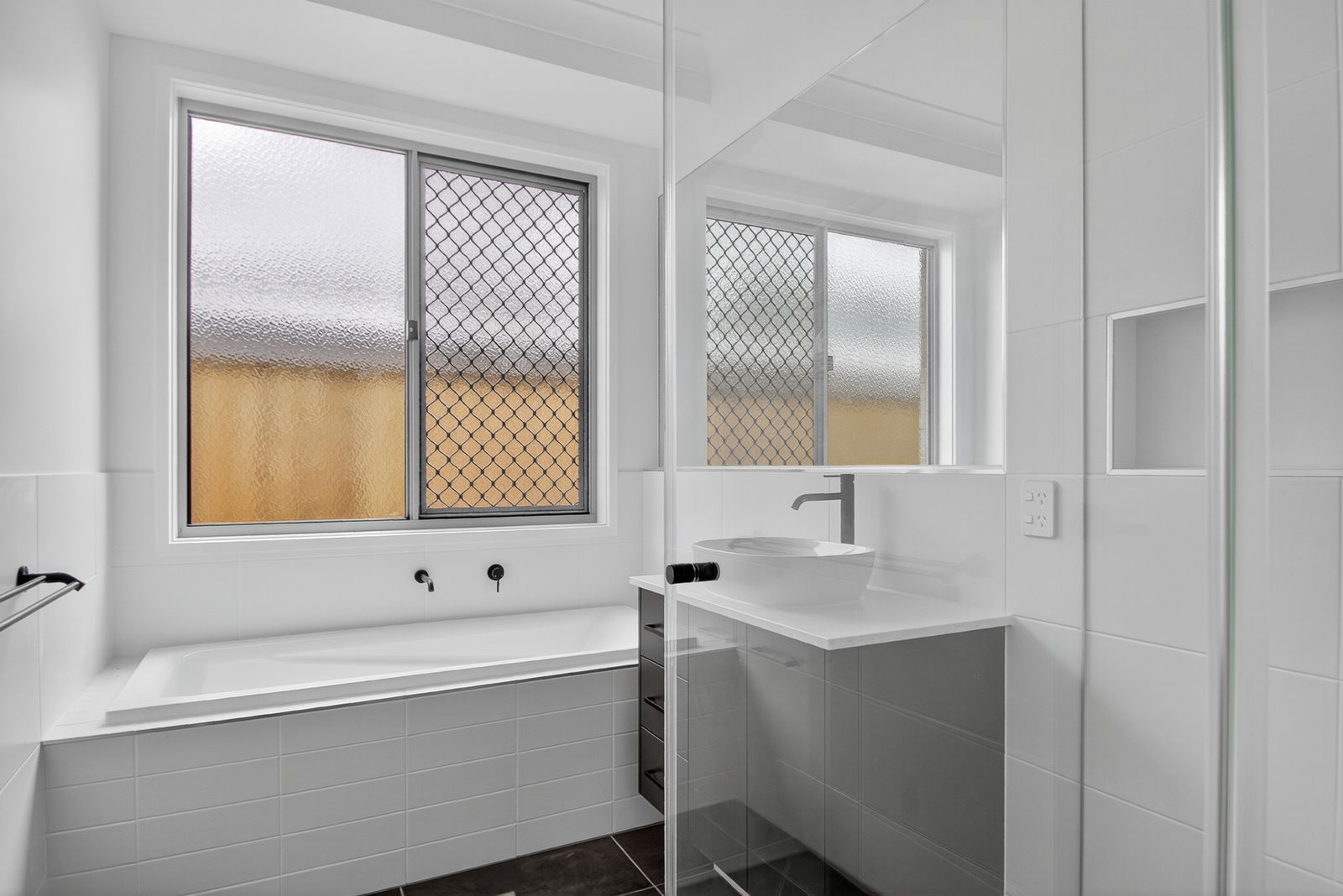 Listing image for 8 Gower Street, White Rock  Qld  4306