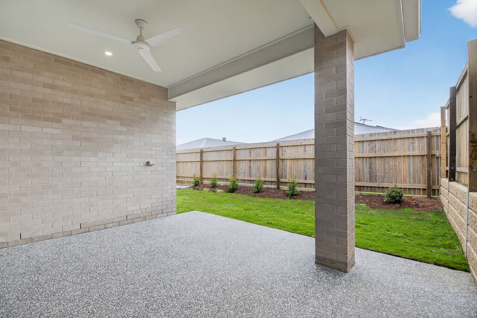 Listing image for 8 Gower Street, White Rock  Qld  4306