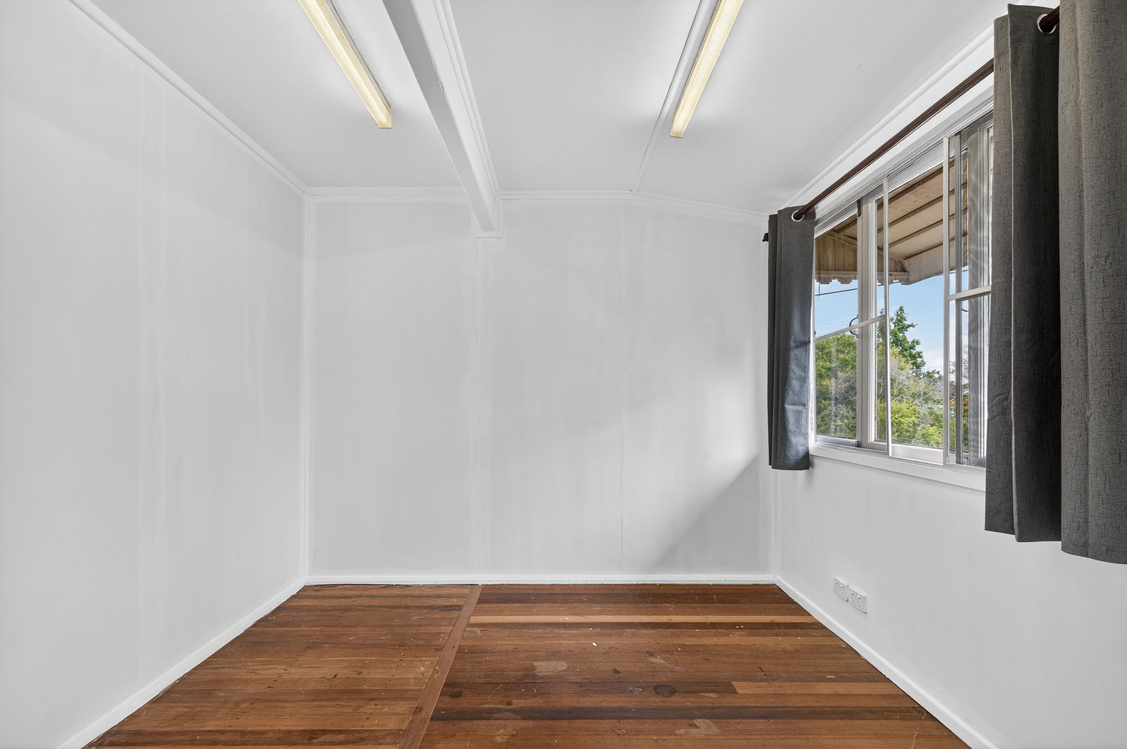 Listing image for 15 Kenward Street, Geebung  QLD  4034