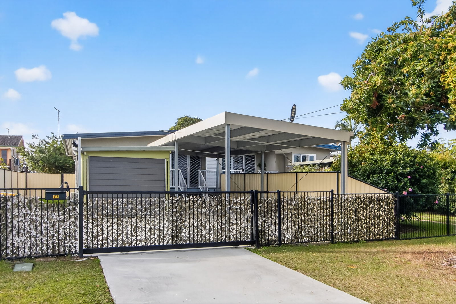 Listing image for 1/5 Hill Parade, Clontarf  QLD  4019