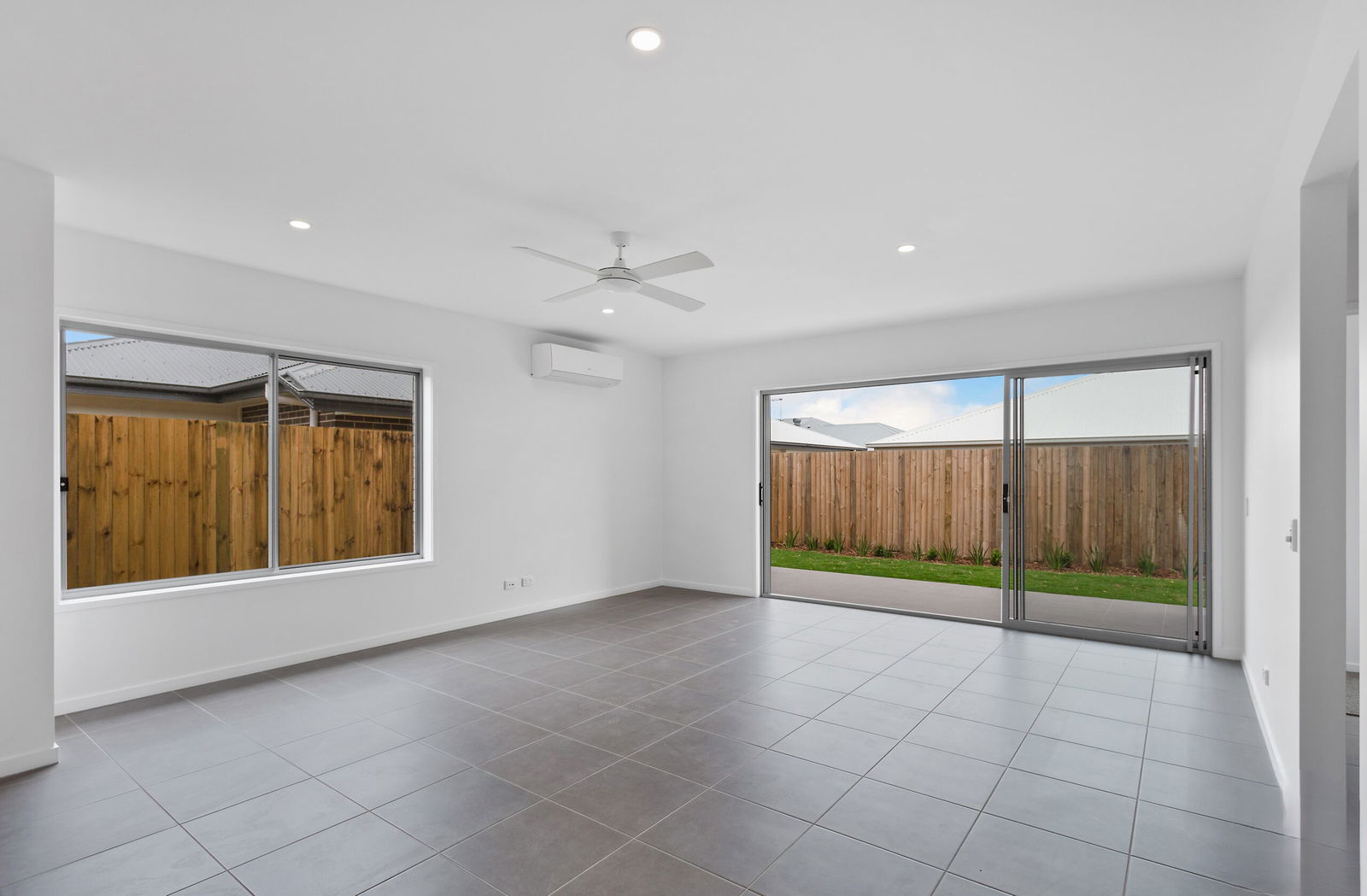 Listing image for 3 Rowley St, Strathpine  QLD  4500